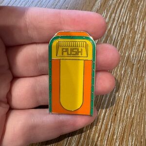 2025 Disney Character Trash Bins / Trash Cans Orange Bird Trading Pin